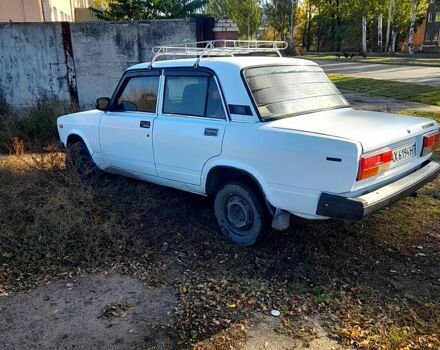 ВАЗ 2107 2005 в Славянске на Automoto.ua Белый ВАЗ 2107, объемом двигателя 1.6 л и пробегом 123 тыс. км за 1300 $, фото 4 на Automoto.ua