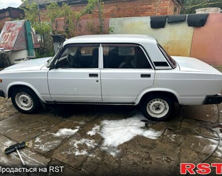 Белый ВАЗ 2107, объемом двигателя 1.5 л и пробегом 203 тыс. км за 1350 $, фото 1 на Automoto.ua