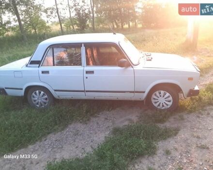 ВАЗ 2107 2005 в Жмеренке на Automoto.ua Белый ВАЗ 2107, объемом двигателя 1.5 л и пробегом 130 тыс. км за 1550 $, фото 2 на Automoto.ua