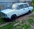 Белый ВАЗ 2107, объемом двигателя 1.5 л и пробегом 100 тыс. км за 450 $, фото 1 на Automoto.ua