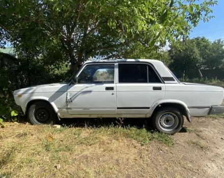 Белый ВАЗ 2107, объемом двигателя 1.5 л и пробегом 1000 тыс. км за 956 $, фото 1 на Automoto.ua