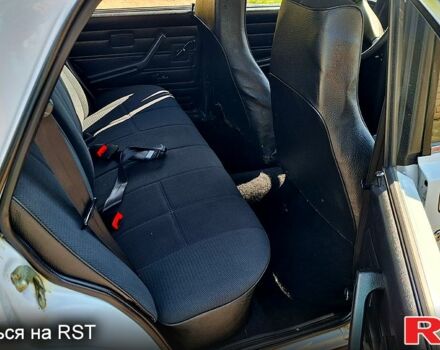 Белый ВАЗ 2107, объемом двигателя 1.5 л и пробегом 14 тыс. км за 3350 $, фото 7 на Automoto.ua