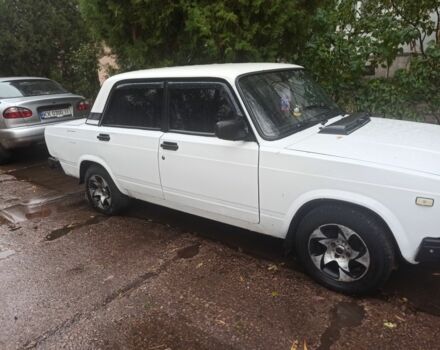 Білий ВАЗ 2107, об'ємом двигуна 1.5 л та пробігом 1 тис. км за 1250 $, фото 3 на Automoto.ua