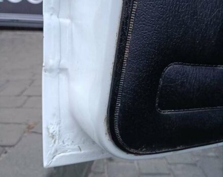 Белый ВАЗ 2107, объемом двигателя 1.5 л и пробегом 140 тыс. км за 2000 $, фото 3 на Automoto.ua