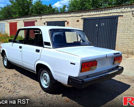ВАЗ 2107 2005 в Смеле на Automoto.ua Белый ВАЗ 2107, объемом двигателя 1.5 л и пробегом 46 тыс. км за 2900 $, фото 2 на Automoto.ua