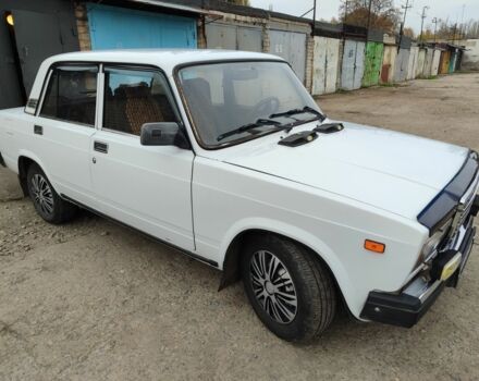 Белый ВАЗ 2107, объемом двигателя 0 л и пробегом 125 тыс. км за 2100 $, фото 2 на Automoto.ua