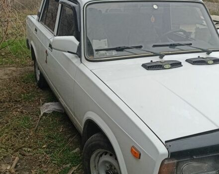 Белый ВАЗ 2107, объемом двигателя 1.5 л и пробегом 80 тыс. км за 1800 $, фото 2 на Automoto.ua