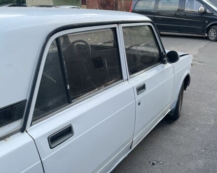 Білий ВАЗ 2107, об'ємом двигуна 1.5 л та пробігом 31 тис. км за 247 $, фото 4 на Automoto.ua
