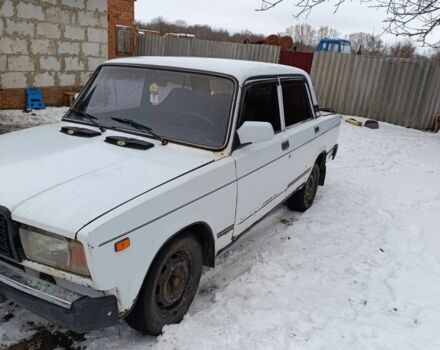 Белый ВАЗ 2107, объемом двигателя 1.5 л и пробегом 56 тыс. км за 600 $, фото 1 на Automoto.ua