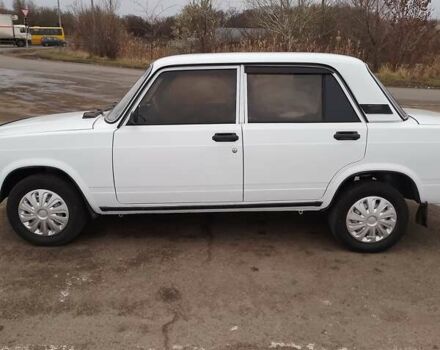 Белый ВАЗ 2107, объемом двигателя 1.5 л и пробегом 246 тыс. км за 2500 $, фото 5 на Automoto.ua