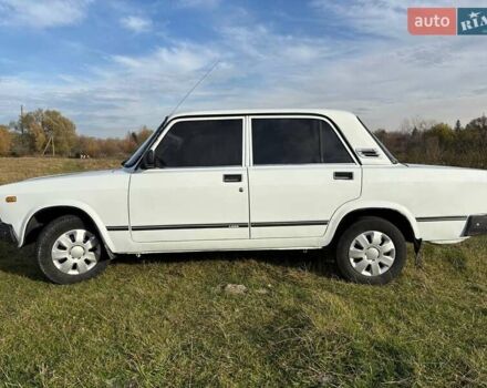 Білий ВАЗ 2107, об'ємом двигуна 1.6 л та пробігом 726 тис. км за 1299 $, фото 3 на Automoto.ua