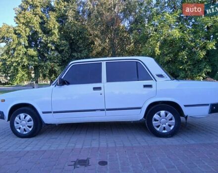 Белый ВАЗ 2107, объемом двигателя 1.6 л и пробегом 725 тыс. км за 1499 $, фото 4 на Automoto.ua