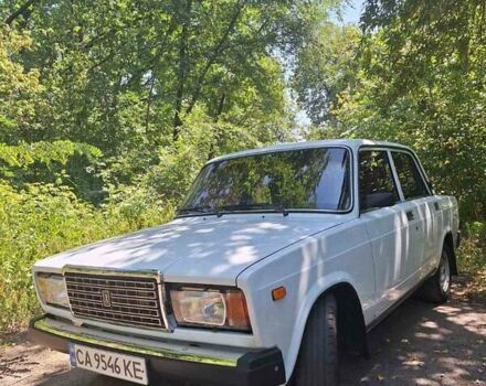 Белый ВАЗ 2107, объемом двигателя 1.57 л и пробегом 52 тыс. км за 2500 $, фото 2 на Automoto.ua