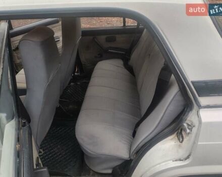 ВАЗ 2107 2007 в Радомышле на Automoto.ua Белый ВАЗ 2107, объемом двигателя 1.5 л и пробегом 148 тыс. км за 1350 $, фото 15 на Automoto.ua