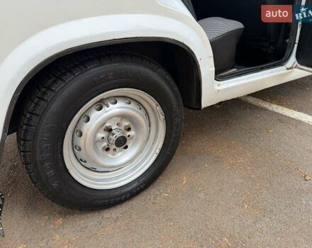 Белый ВАЗ 2107, объемом двигателя 1.6 л и пробегом 81 тыс. км за 1250 $, фото 19 на Automoto.ua