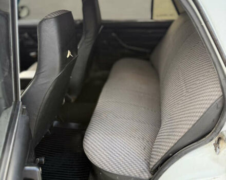 Белый ВАЗ 2107, объемом двигателя 1.6 л и пробегом 56 тыс. км за 1699 $, фото 10 на Automoto.ua