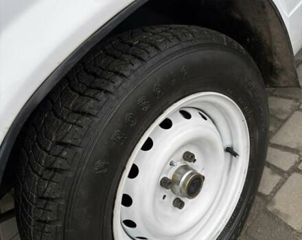 Белый ВАЗ 2107, объемом двигателя 1.5 л и пробегом 75 тыс. км за 1999 $, фото 27 на Automoto.ua