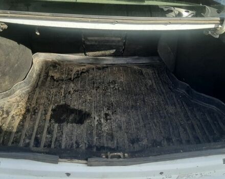 Белый ВАЗ 2107, объемом двигателя 1.6 л и пробегом 140 тыс. км за 2800 $, фото 4 на Automoto.ua