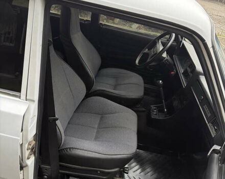 Белый ВАЗ 2107, объемом двигателя 1.5 л и пробегом 75 тыс. км за 1999 $, фото 24 на Automoto.ua