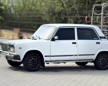 ВАЗ 2107 2008 в Киеве на Automoto.ua Белый ВАЗ 2107, объемом двигателя 1.6 л и пробегом 56 тыс. км за 1899 $, фото 6 на Automoto.ua