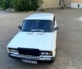 Белый ВАЗ 2107, объемом двигателя 1.6 л и пробегом 80 тыс. км за 1500 $, фото 1 на Automoto.ua