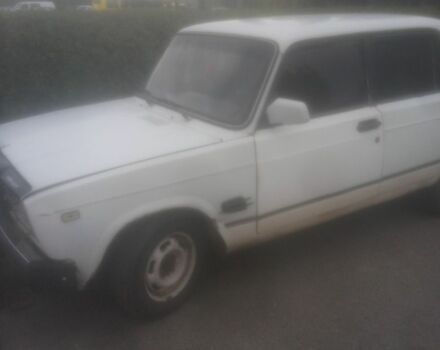 Белый ВАЗ 2107, объемом двигателя 1.5 л и пробегом 2 тыс. км за 357 $, фото 2 на Automoto.ua