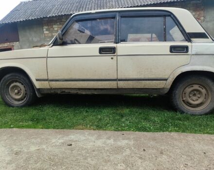Білий ВАЗ 2107, об'ємом двигуна 0 л та пробігом 150 тис. км за 267 $, фото 4 на Automoto.ua