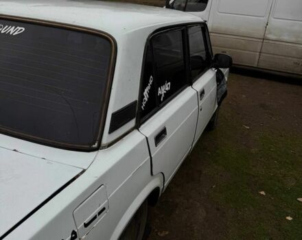 Белый ВАЗ 2107, объемом двигателя 1.5 л и пробегом 365 тыс. км за 501 $, фото 1 на Automoto.ua