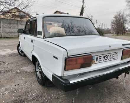 Белый ВАЗ 2107, объемом двигателя 1 л и пробегом 300 тыс. км за 824 $, фото 1 на Automoto.ua