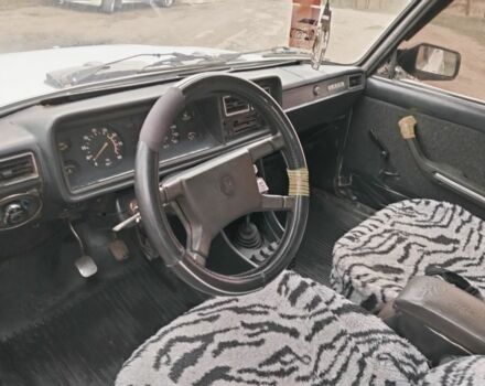 Белый ВАЗ 2107, объемом двигателя 1 л и пробегом 300 тыс. км за 824 $, фото 11 на Automoto.ua