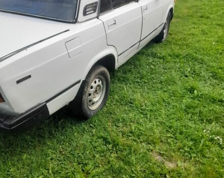 ВАЗ 2107 1986 в Черновцах на Automoto.ua Белый ВАЗ 2107, объемом двигателя 0 л и пробегом 180 тыс. км за 600 $, фото 3 на Automoto.ua