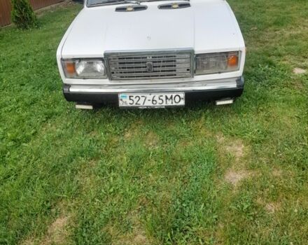 ВАЗ 2107 1986 в Черновцах на Automoto.ua Белый ВАЗ 2107, объемом двигателя 0 л и пробегом 180 тыс. км за 600 $, фото 1 на Automoto.ua