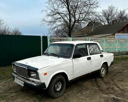 Білий ВАЗ 2107, об'ємом двигуна 1.3 л та пробігом 0 тис. км за 450 $, фото 1 на Automoto.ua