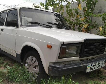 Белый ВАЗ 2107, объемом двигателя 0 л и пробегом 2 тыс. км за 592 $, фото 1 на Automoto.ua