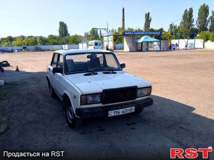 Білий ВАЗ 2107, об'ємом двигуна 1.5 л та пробігом 0 тис. км за 450 $, фото 1 на Automoto.ua