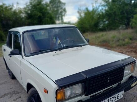 ВАЗ 2107 1984 у Львові на Automoto.ua Білий ВАЗ 2107, об'ємом двигуна 1.3 л та пробігом 500 тис. км за 800 $, фото 1 на Automoto.ua
