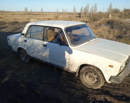 Белый ВАЗ 2107, объемом двигателя 1.5 л и пробегом 80 тыс. км за 705 $, фото 1 на Automoto.ua