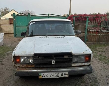 Белый ВАЗ 2107, объемом двигателя 1.5 л и пробегом 100 тыс. км за 200 $, фото 1 на Automoto.ua