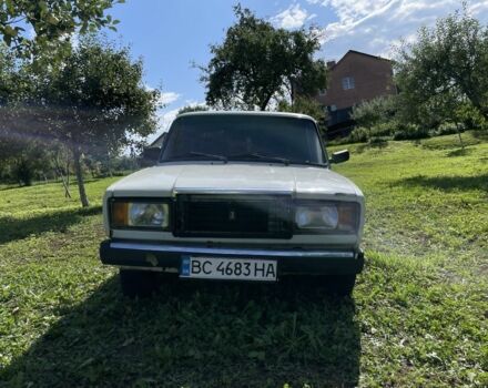 Белый ВАЗ 2107, объемом двигателя 1.5 л и пробегом 90 тыс. км за 500 $, фото 1 на Automoto.ua