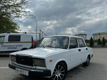 ВАЗ 2107 1985 у Одесі на Automoto.ua Білий ВАЗ 2107, об'ємом двигуна 0 л та пробігом 3 тис. км за 950 $, фото 1 на Automoto.ua