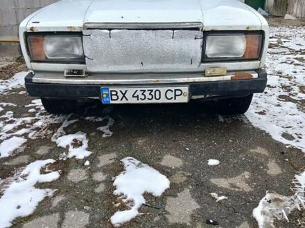 Белый ВАЗ 2107, объемом двигателя 1.45 л и пробегом 75 тыс. км за 458 $, фото 1 на Automoto.ua
