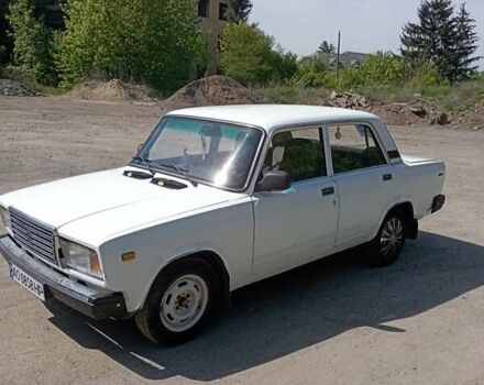 Білий ВАЗ 2107, об'ємом двигуна 1.45 л та пробігом 187 тис. км за 800 $, фото 1 на Automoto.ua