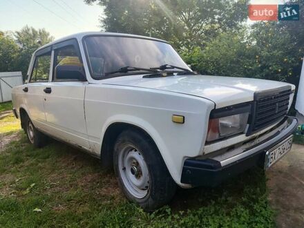 Белый ВАЗ 2107, объемом двигателя 1.3 л и пробегом 78 тыс. км за 700 $, фото 1 на Automoto.ua