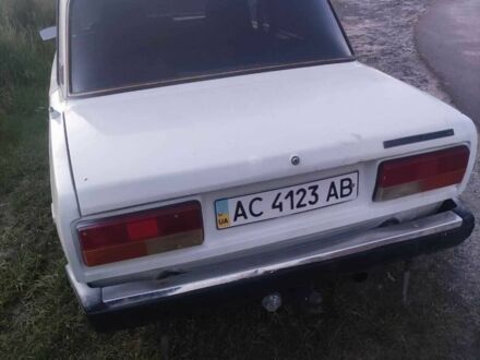 ВАЗ 2107 1986 у Любешів на Automoto.ua Білий ВАЗ 2107, об'ємом двигуна 1.45 л та пробігом 67 тис. км за 600 $, фото 1 на Automoto.ua