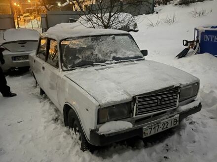 Белый ВАЗ 2107, объемом двигателя 1.5 л и пробегом 285 тыс. км за 324 $, фото 1 на Automoto.ua