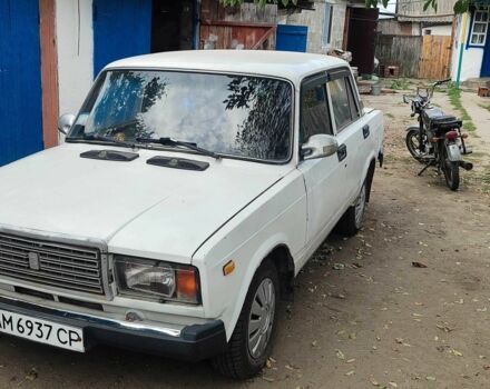 Белый ВАЗ 2107, объемом двигателя 0 л и пробегом 200 тыс. км за 700 $, фото 1 на Automoto.ua