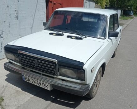 ВАЗ 2107 1987 в Кропивницком (Кировограде) на Automoto.ua Белый ВАЗ 2107, объемом двигателя 1.3 л и пробегом 74 тыс. км за 1200 $, фото 1 на Automoto.ua