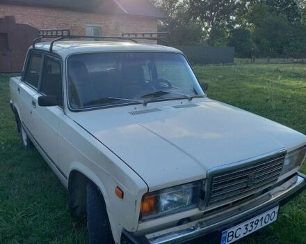 Белый ВАЗ 2107, объемом двигателя 1.3 л и пробегом 65 тыс. км за 754 $, фото 1 на Automoto.ua