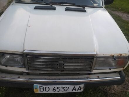 Белый ВАЗ 2107, объемом двигателя 0 л и пробегом 350 тыс. км за 650 $, фото 1 на Automoto.ua