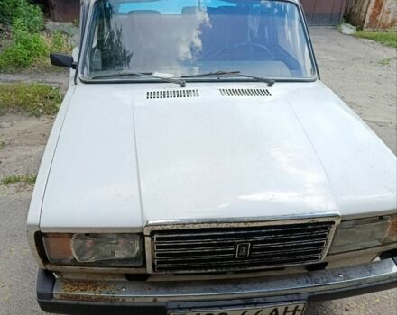 Белый ВАЗ 2107, объемом двигателя 0 л и пробегом 150 тыс. км за 674 $, фото 1 на Automoto.ua
